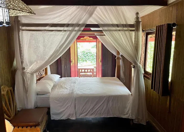 Lodge The Sangkih Restaurant & Bar Munduk
